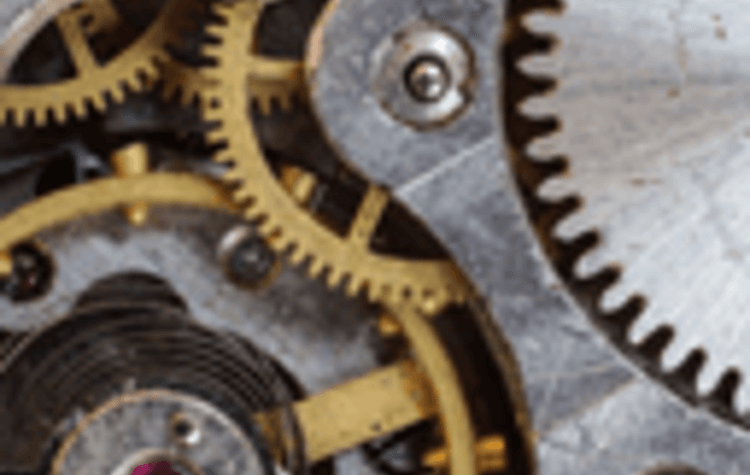 Stop hand-cranking the manual sourcing wheel Image